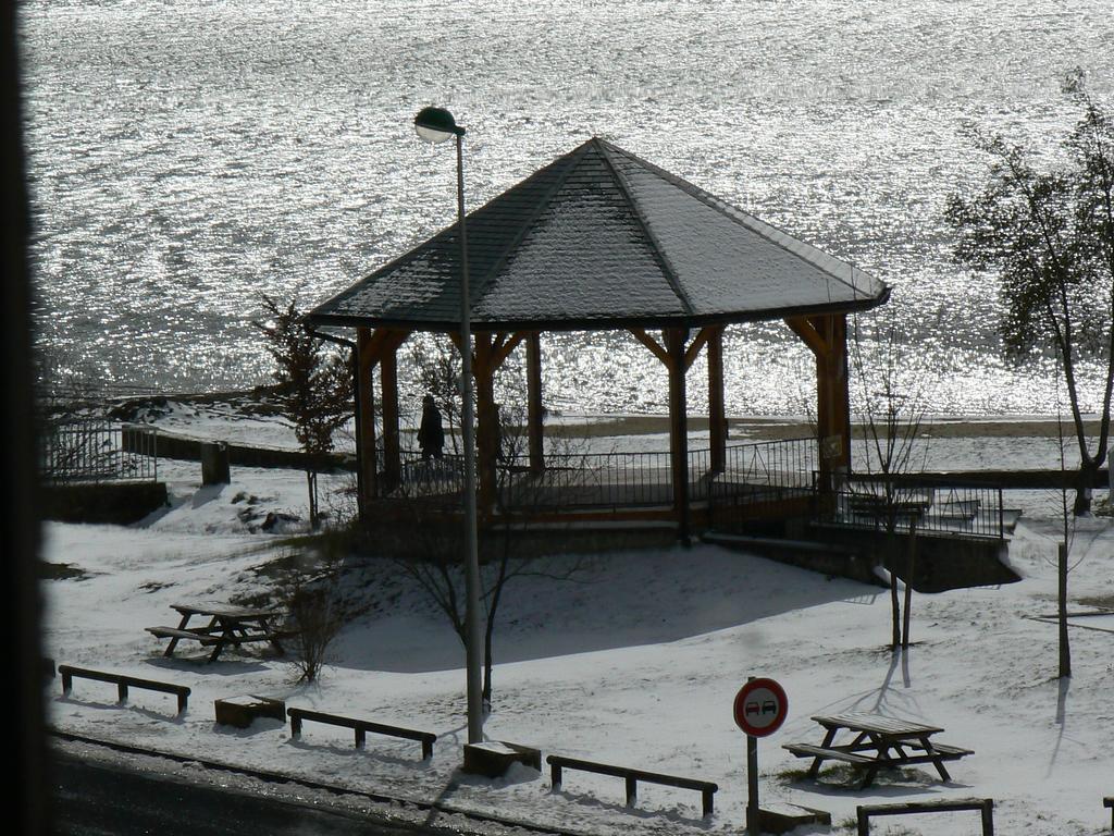 La Vue Sur Le Paradis Chambon-sur-Lac Exterior photo